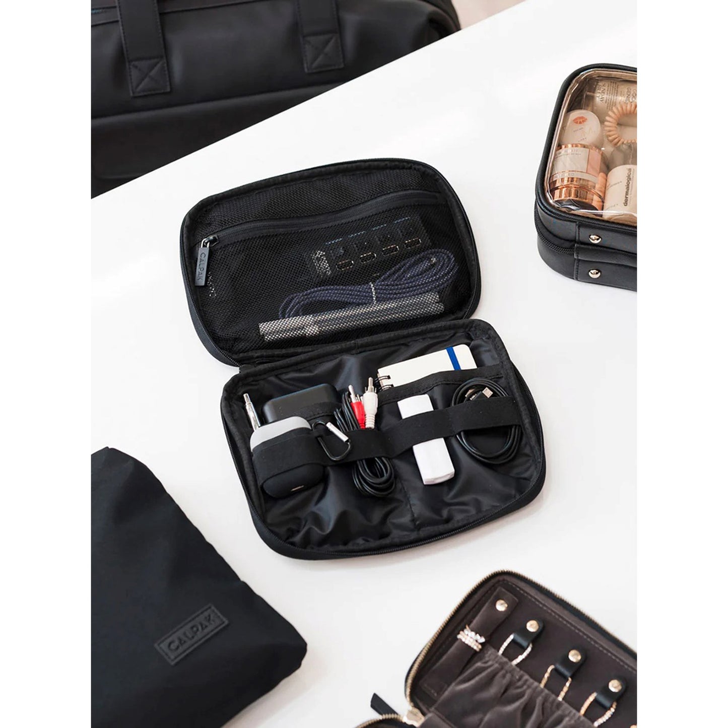 CALPAK Tech Organizer - Black