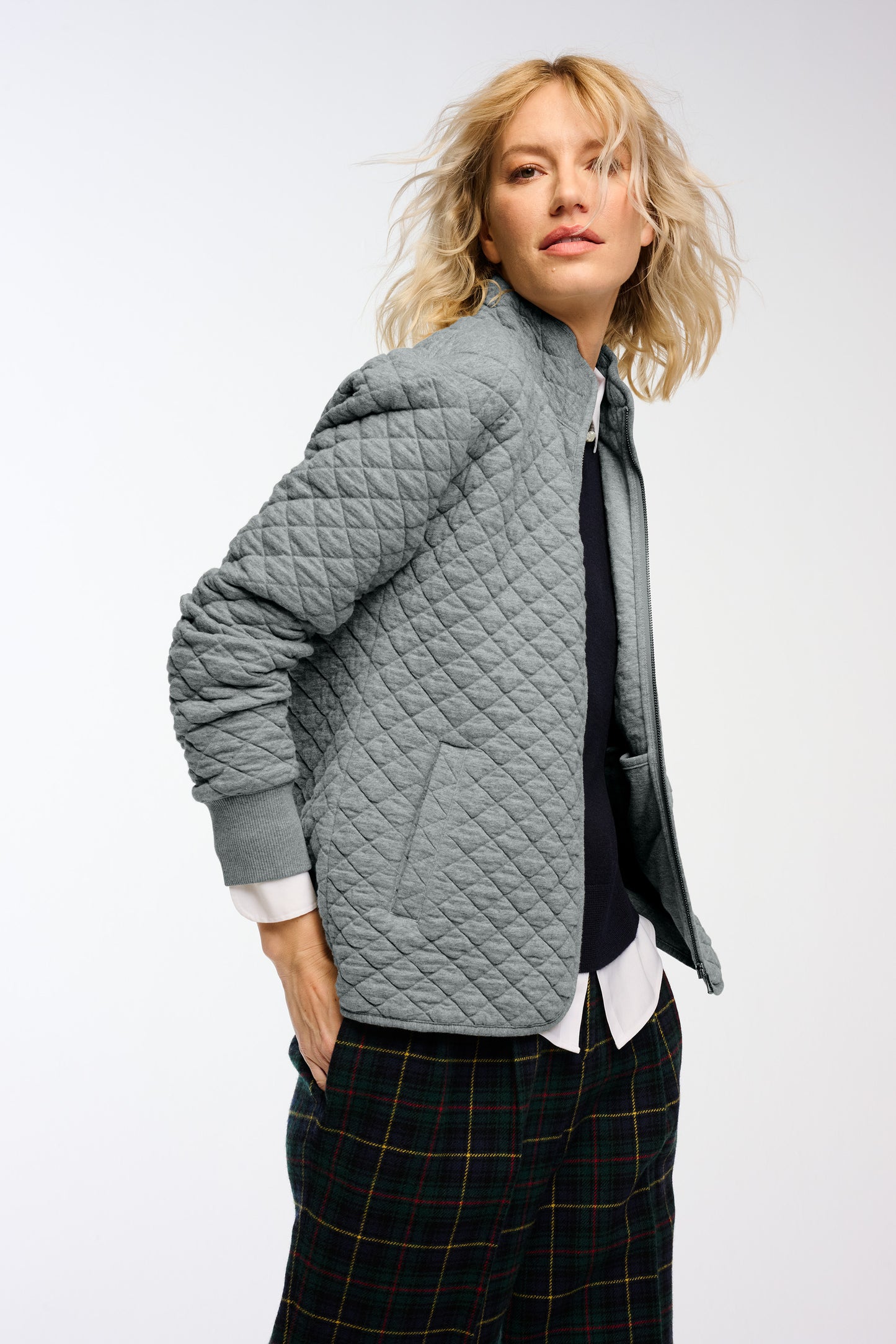 Brooks Brothers® Women’s Diamond Quilt Full-Zip