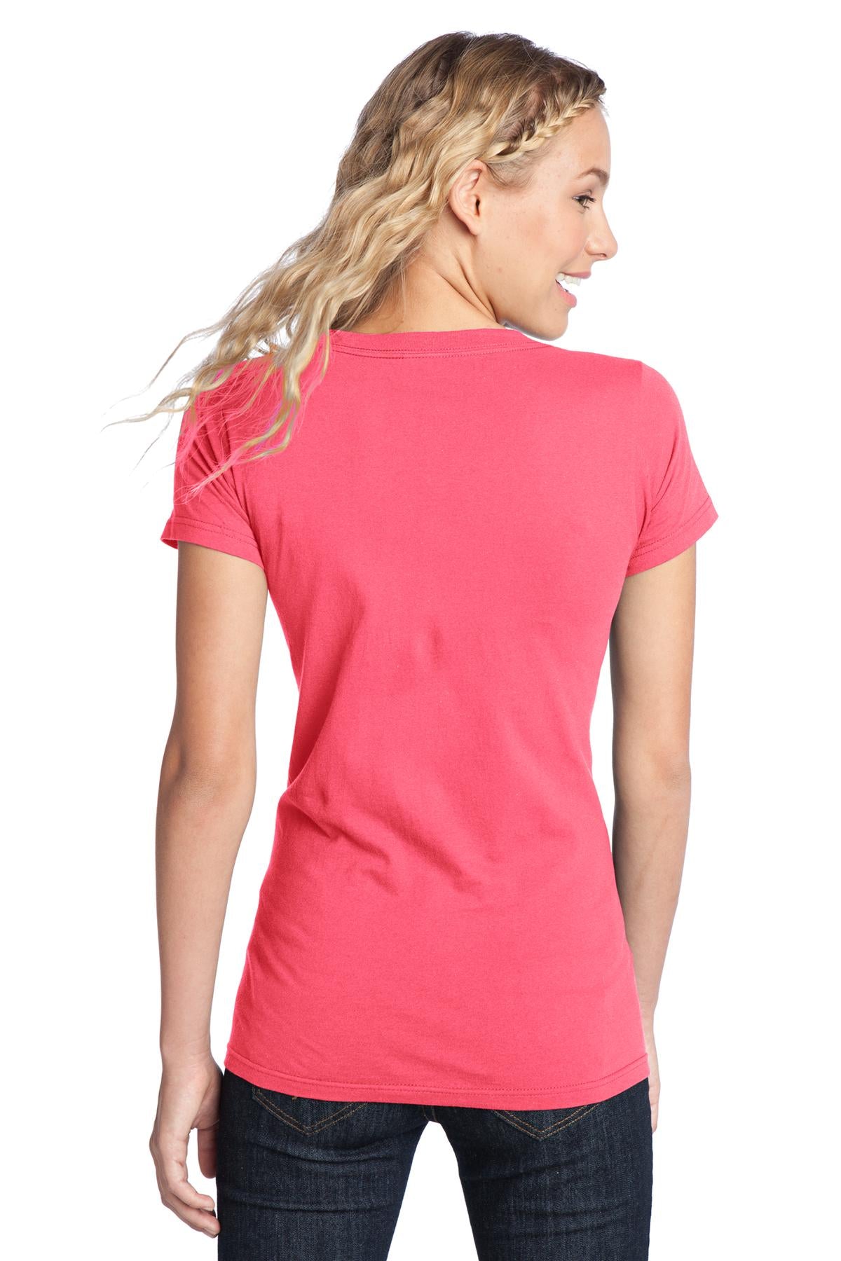 District - Women's Fitted The Concert Tee DT5001
