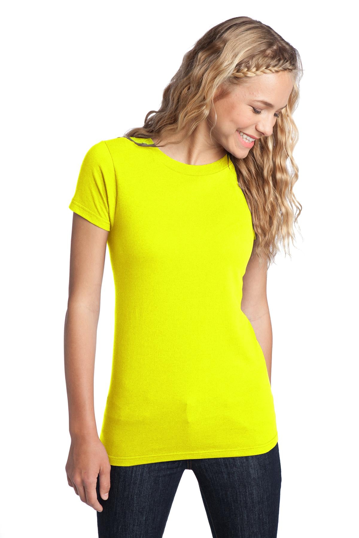 District - Women's Fitted The Concert Tee DT5001