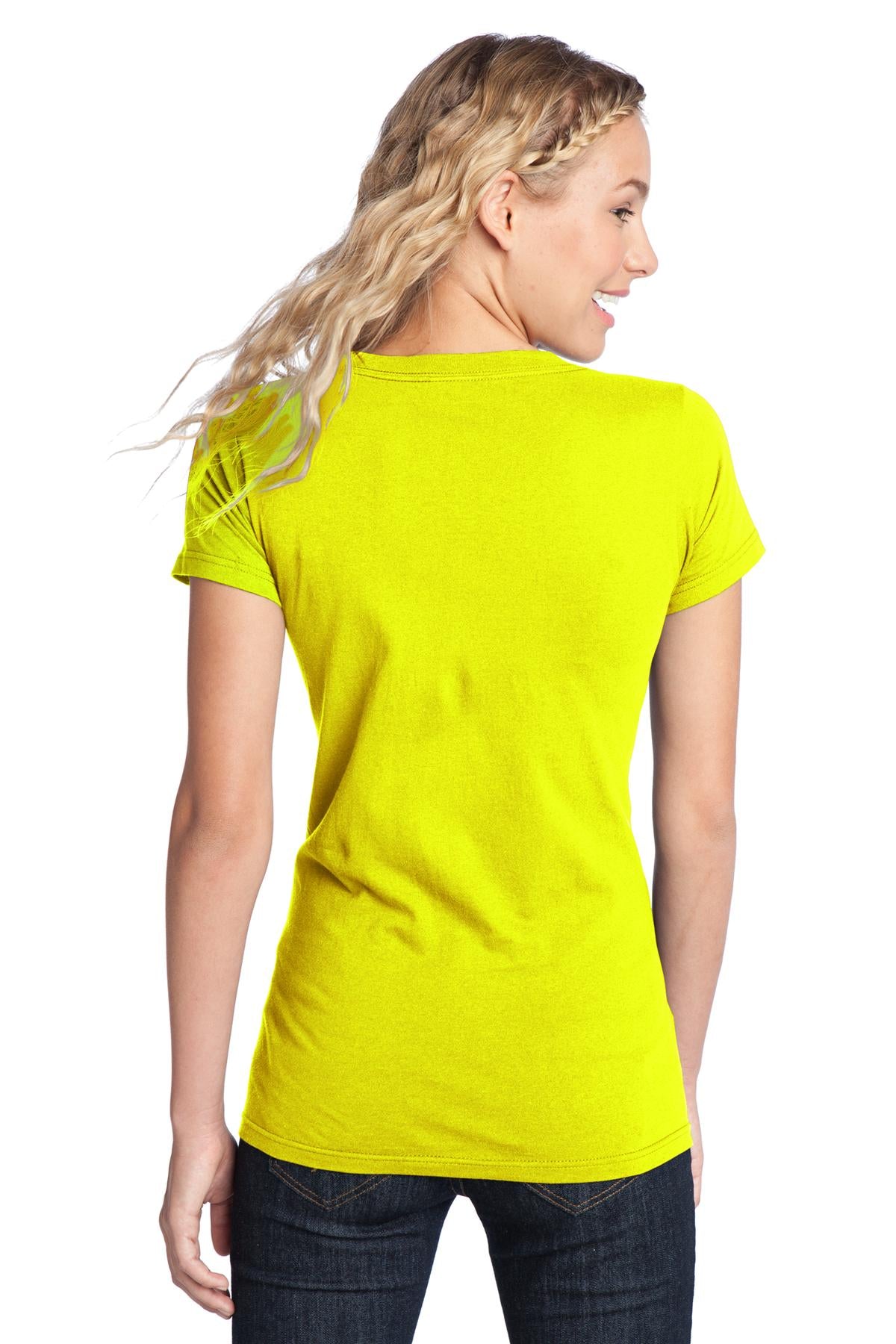 District - Women's Fitted The Concert Tee DT5001