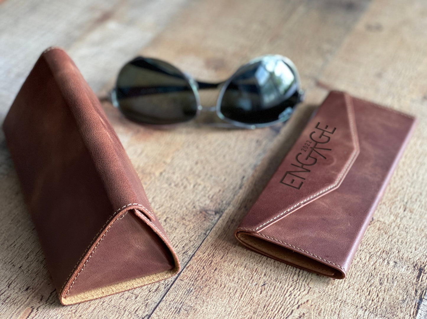 FOLDY - Leather Foldable Sunglasses Case
