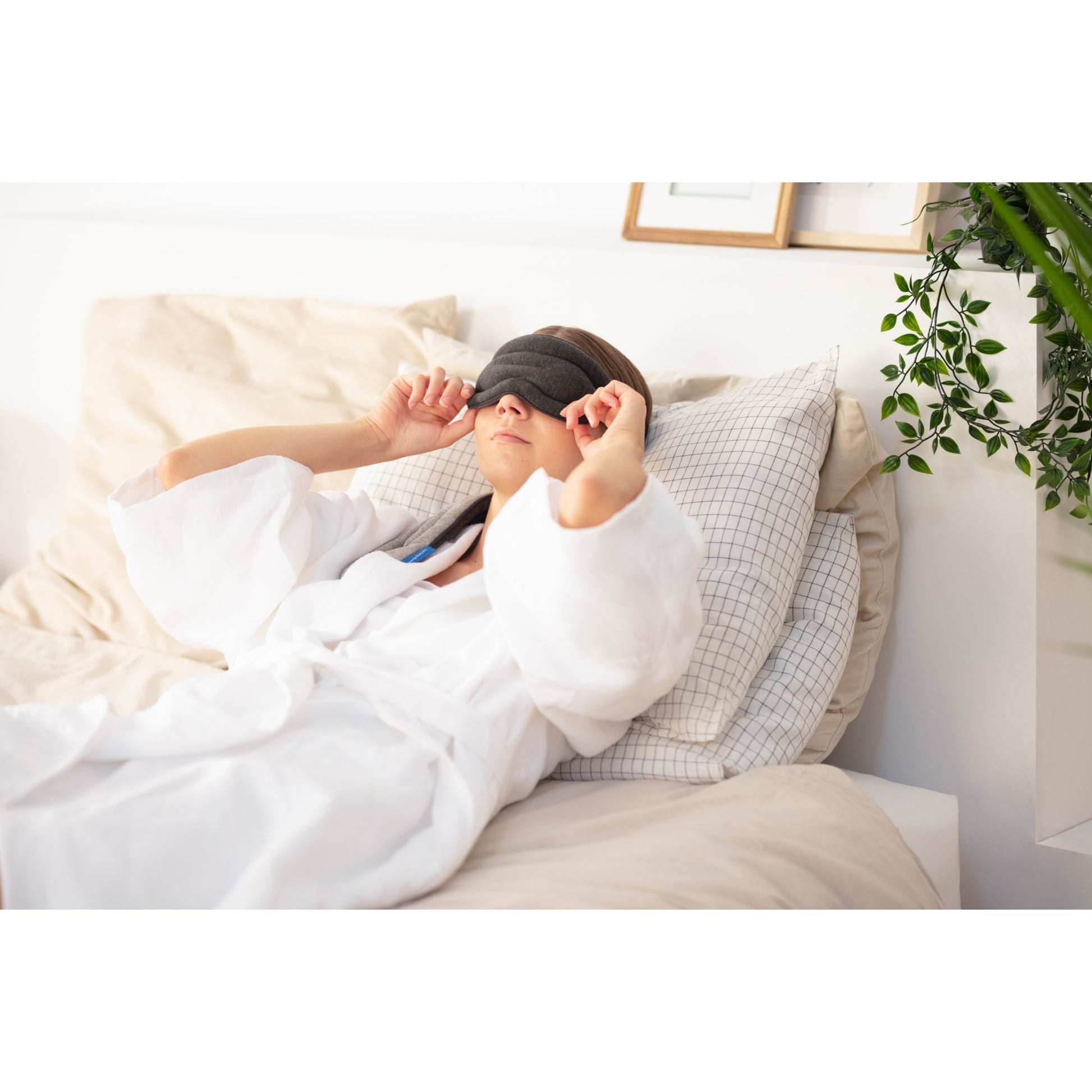 Ostrichpillow Hot & Cold Eye Mask - Dark Night