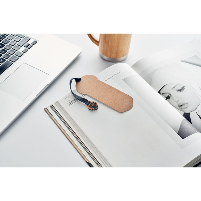 GROWBOOKMARK™ - Pine tree bookmark