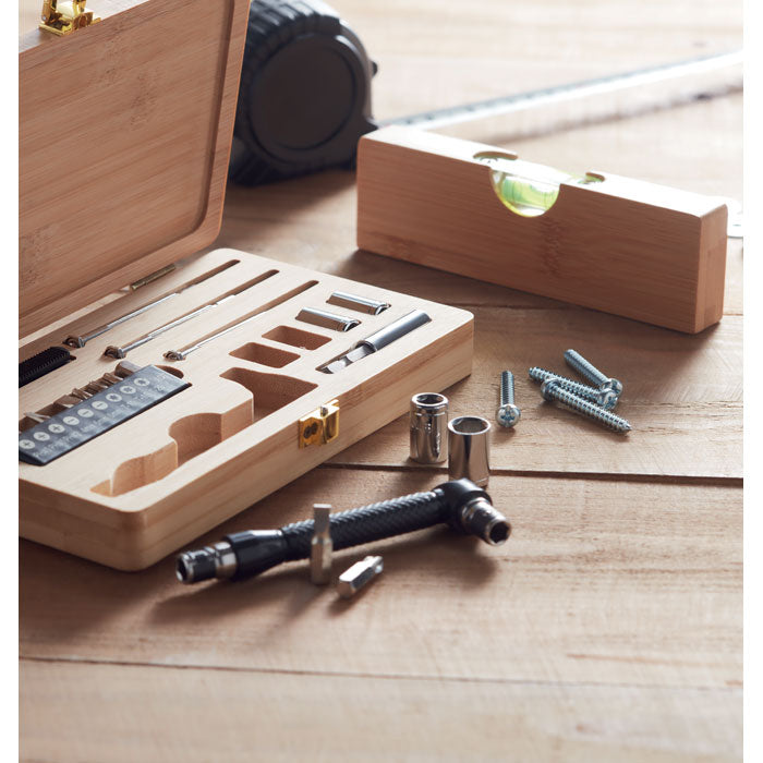 GALLAWAY - 21 pcs tool set in bamboo case