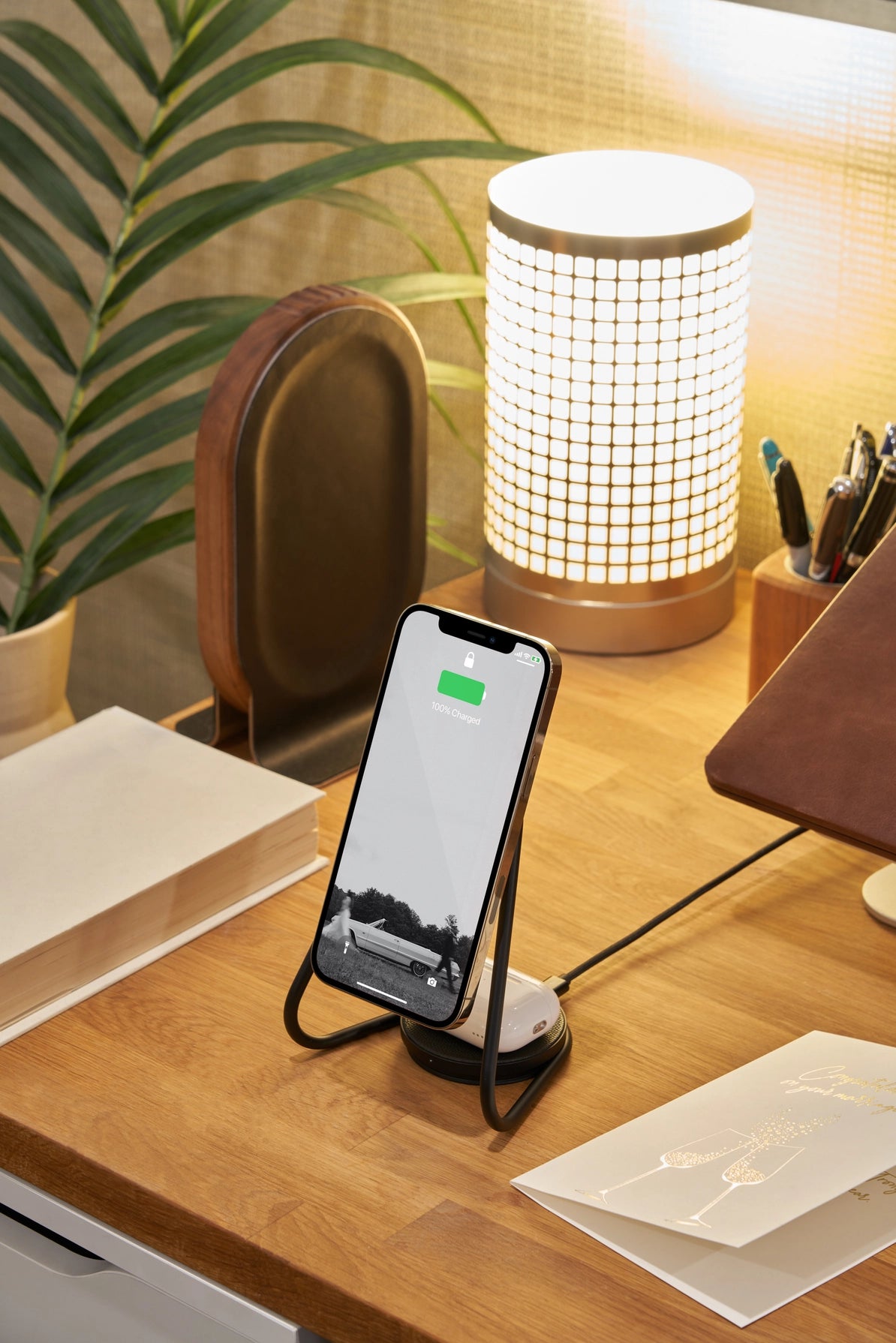 Courant Leather MagSafe Wireless Charger Stand