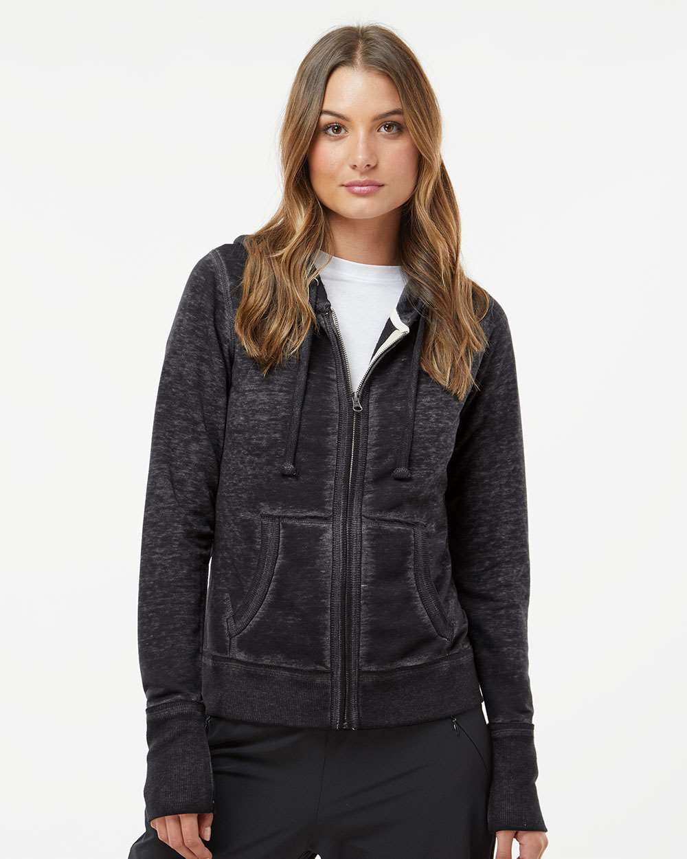 J. America 8913 — Twisted Black