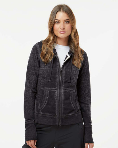 J. America 8913 — Twisted Black
