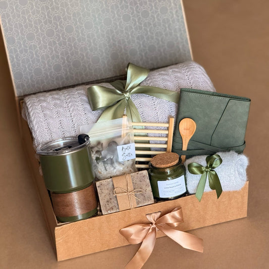 Leafy Lane Fall Gift Basket | Blanket, Tumbler & Spa-Inspired Comforts