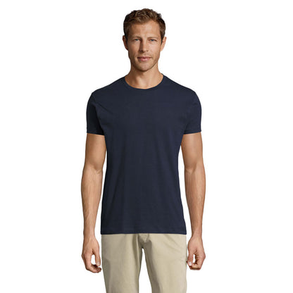 REGENT FIT - Men's Athletic Cut T-Shirt